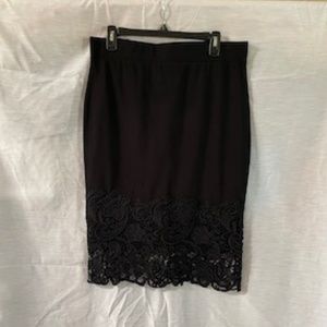 Acrylic Knit Pencil Skirt with Lace Hem